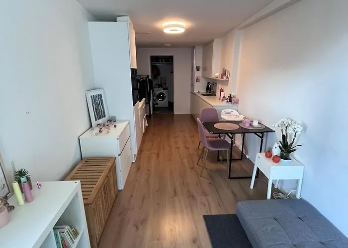 דירה A Beautiful In The Center Of *